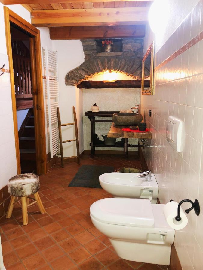 La Chambre Des Reves Aosta Exterior photo